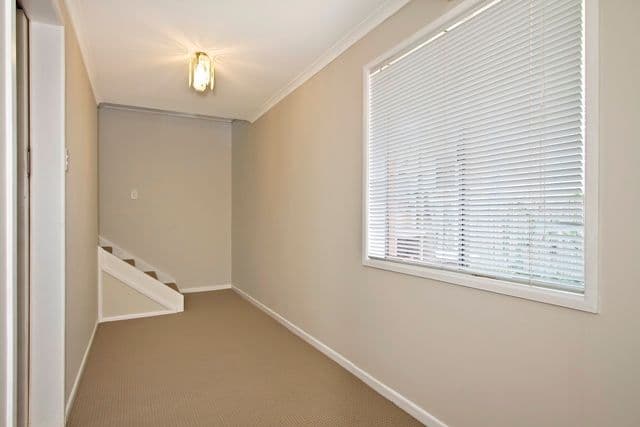35 Emblem Street, JAMBOREE HEIGHTS QLD 4074, Jamboree Heights - Thumbnail 8