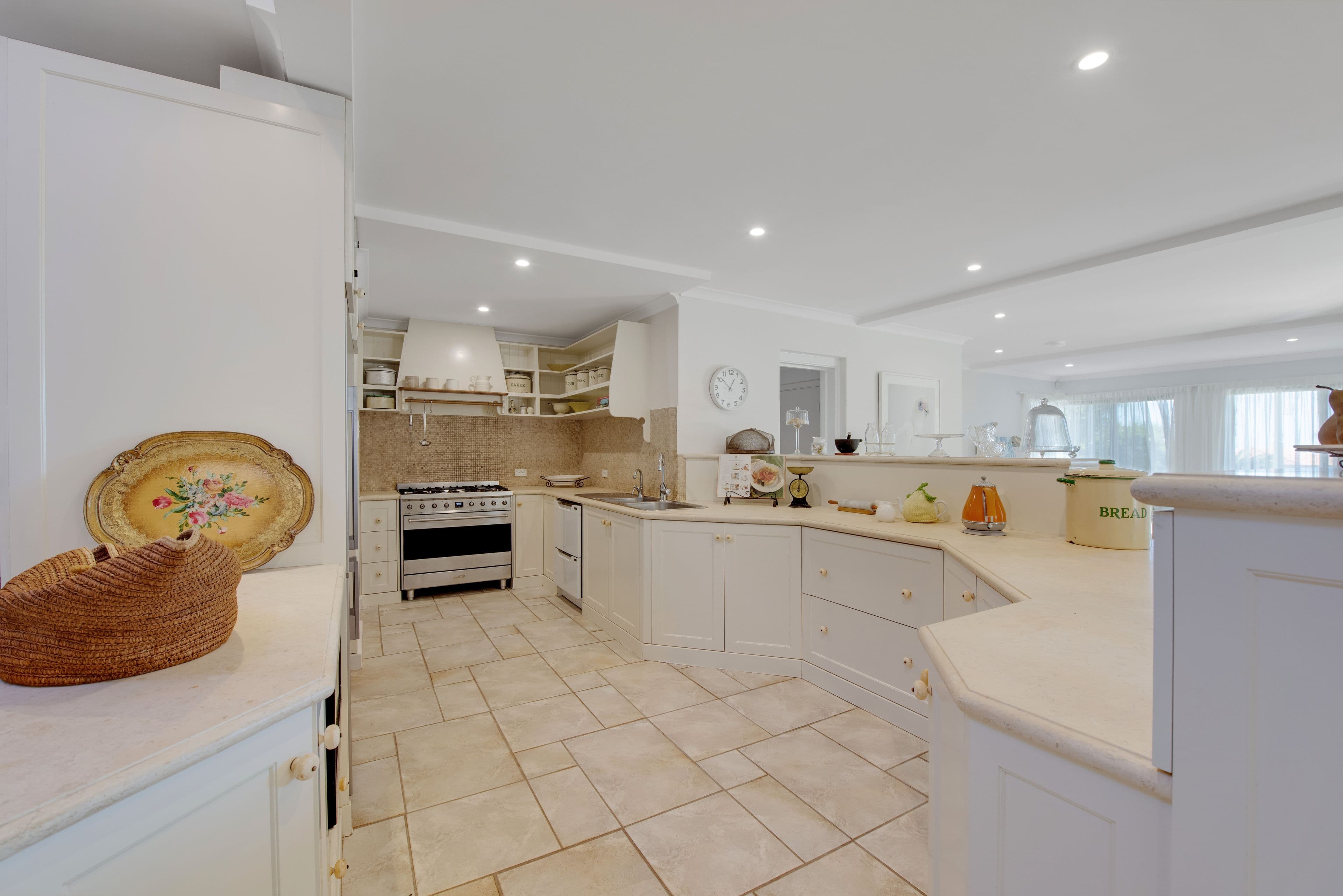 16 Maidstone Street, Mount Tarcoola WA 6530, Mount Tarcoola - Thumbnail 6