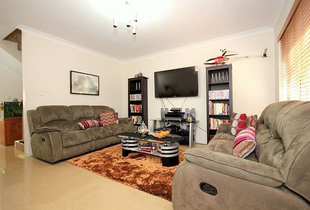 209 Old Kent Road, GREENACRE NSW 2190, Greenacre - Thumbnail 4