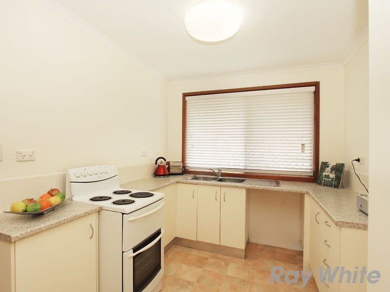 32 Hawbridge Street, CARSELDINE QLD 4034, Carseldine - Thumbnail 3