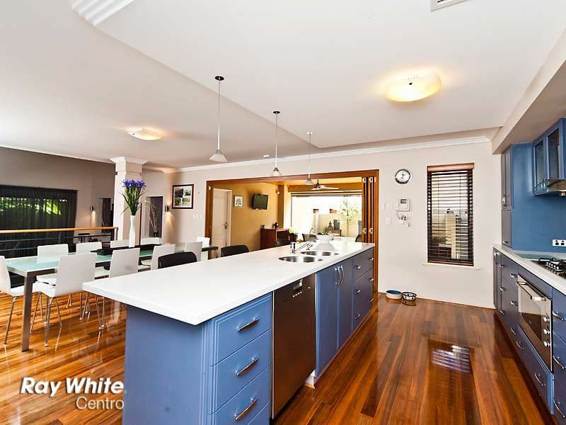 10 Allora Avenue, SUBIACO WA 6008, Subiaco - Thumbnail 4