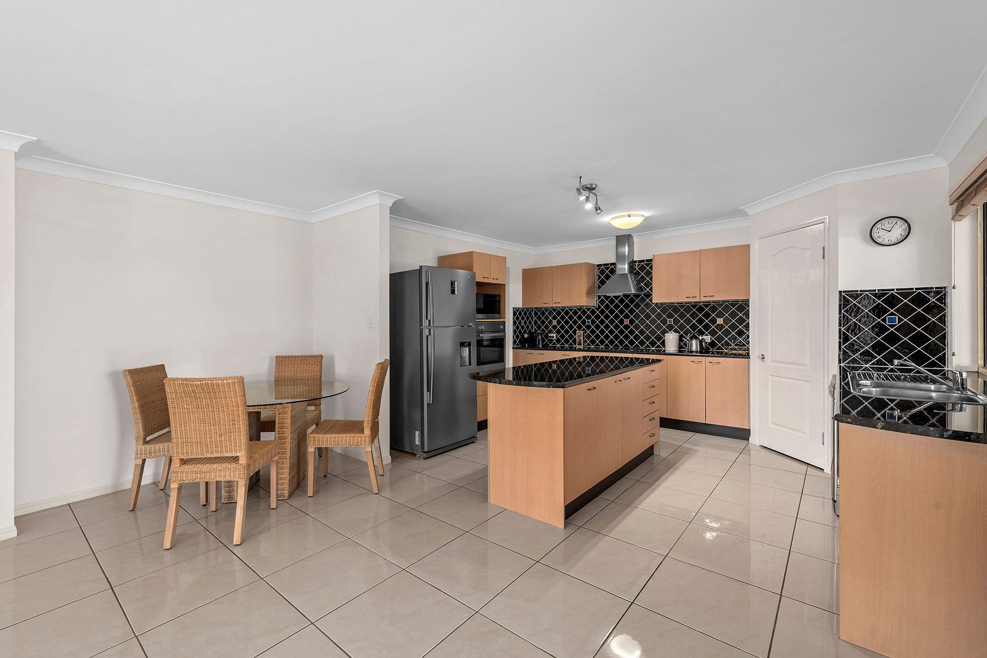 20 Tayla Close, Bridgeman Downs QLD 4035, Bridgeman Downs - Thumbnail 7