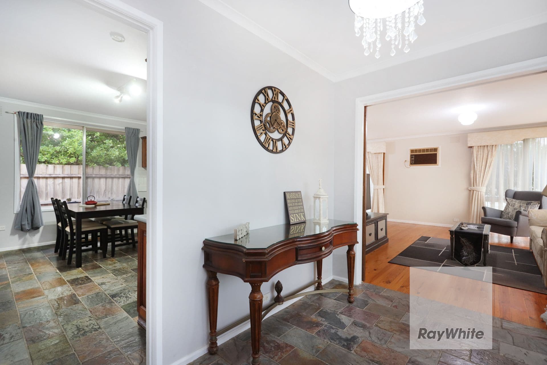 5 Clarke Drive, Gladstone Park VIC 3043, Gladstone Park - Thumbnail 3
