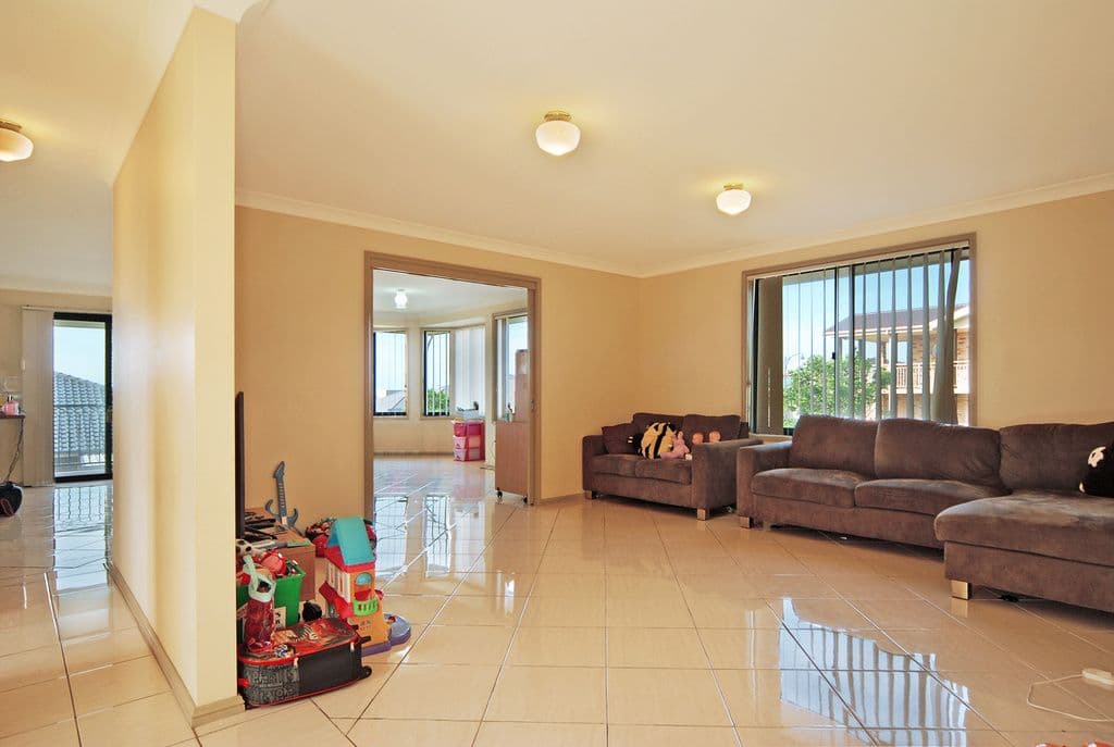 17 Bribie Avenue, SHELL COVE NSW 2529, Shell Cove - Thumbnail 2
