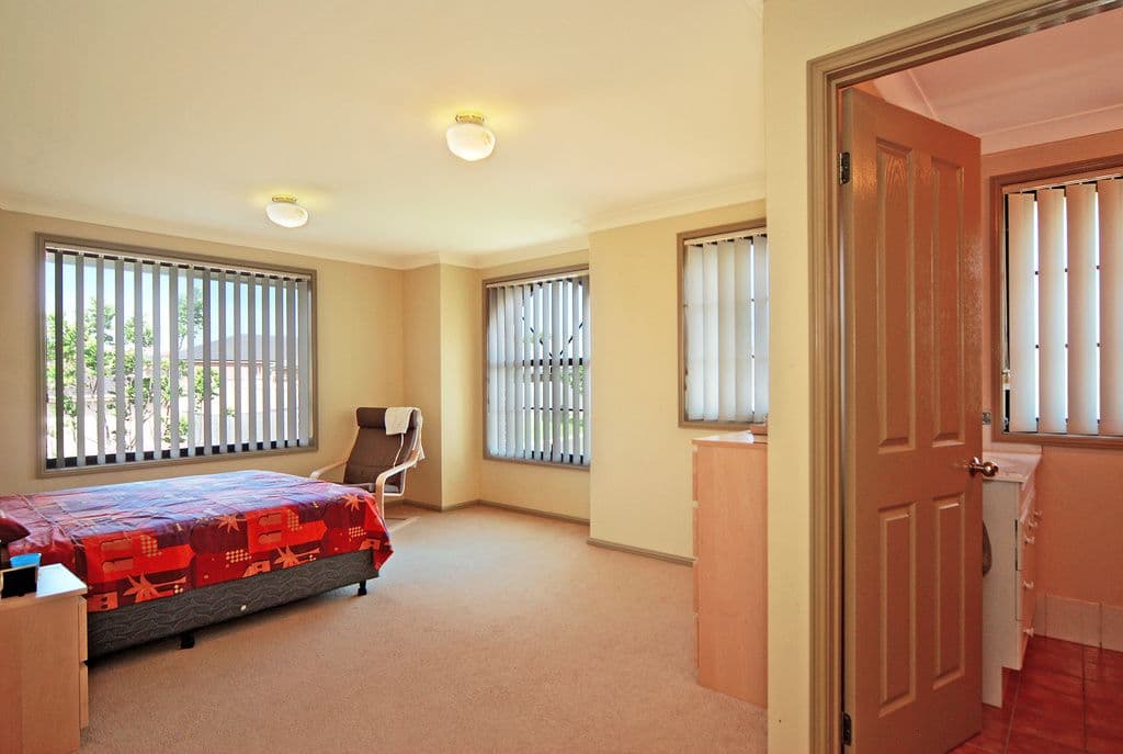 17 Bribie Avenue, SHELL COVE NSW 2529, Shell Cove - Thumbnail 6