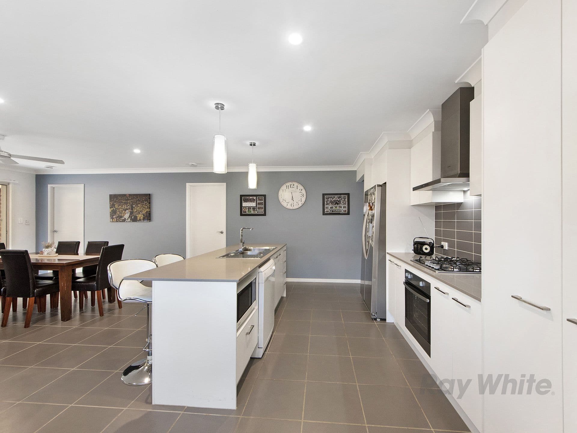28 Hollanders Crescent, Ormeau Hills QLD 4208, Ormeau Hills - Thumbnail 3