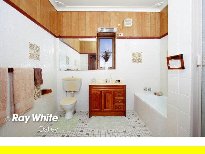 No. 42  Central Road, BEVERLY HILLS NSW 2209, Beverly Hills - Thumbnail 2