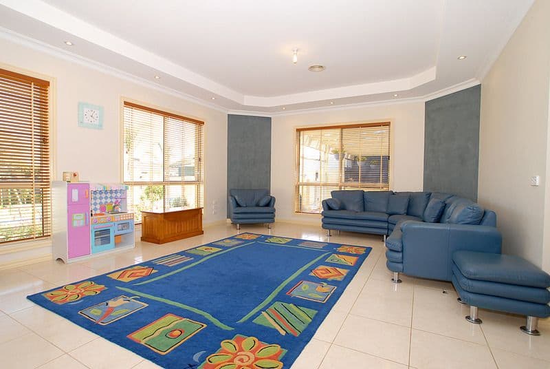 16 Golden Ash Grove, HOPPERS CROSSING VIC 3029, Hoppers Crossing - Thumbnail 3