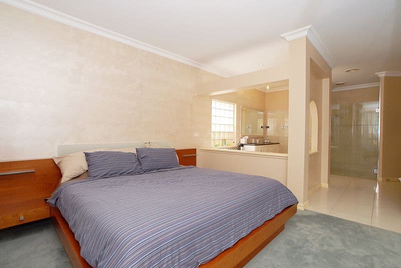 16 Golden Ash Grove, HOPPERS CROSSING VIC 3029, Hoppers Crossing - Thumbnail 7
