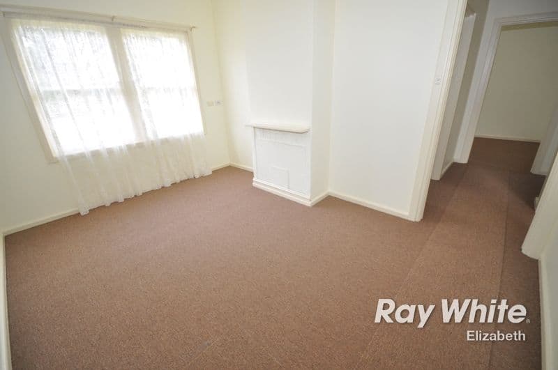 12 Grateley Street, ELIZABETH GROVE SA 5112, Elizabeth Grove - Thumbnail 4