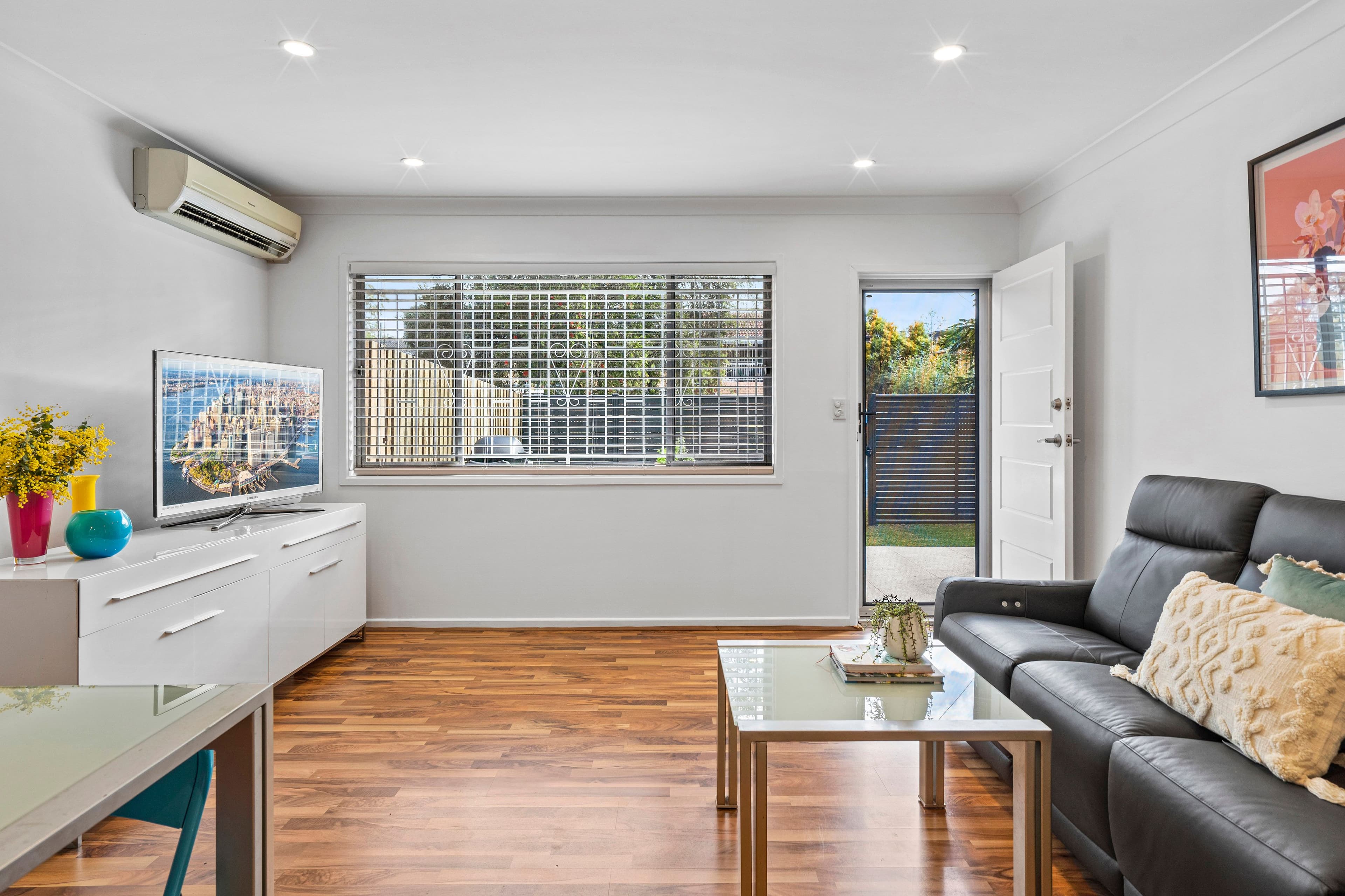 9 Bedser Street, Macgregor QLD 4109, Macgregor - Thumbnail 2