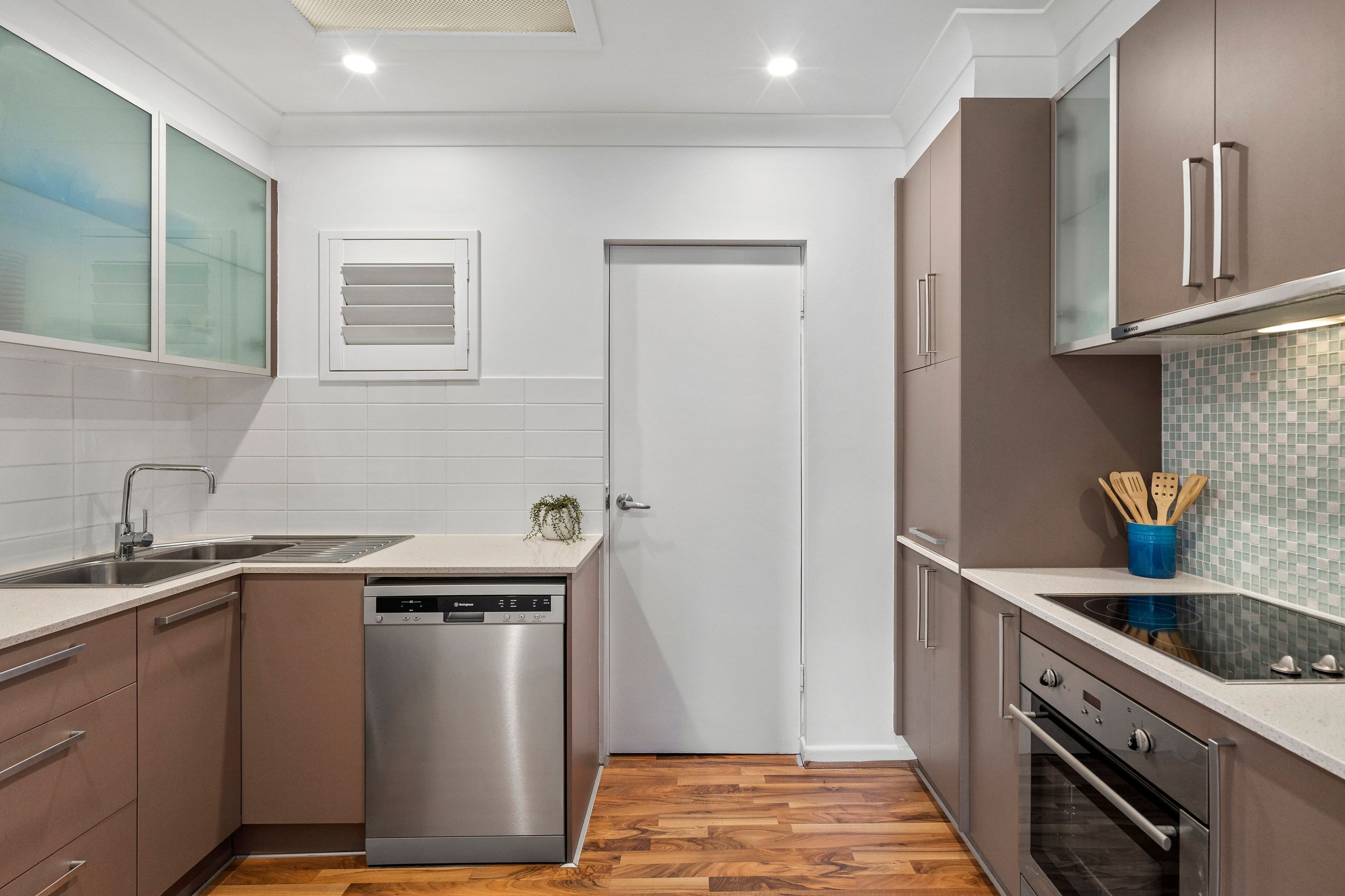 9 Bedser Street, Macgregor QLD 4109, Macgregor - Thumbnail 3