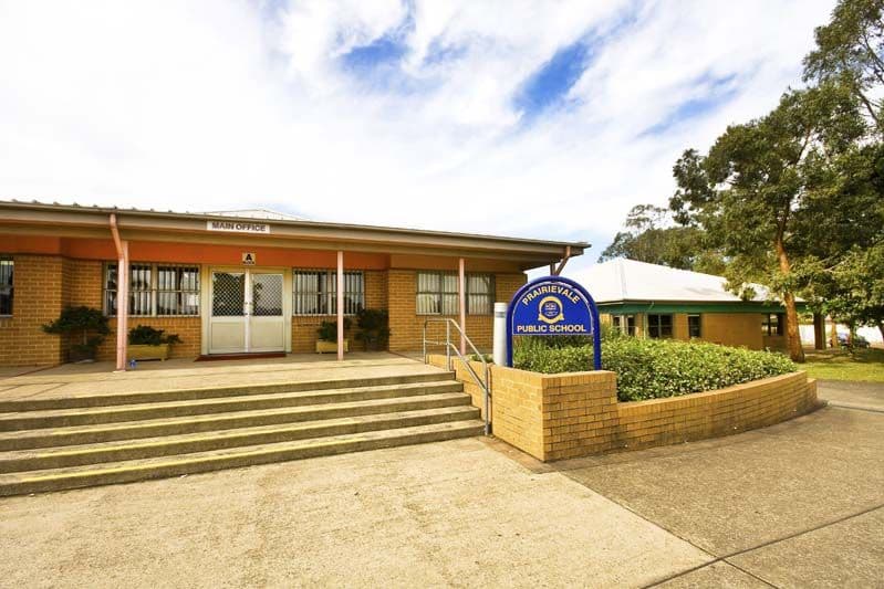 218 Prairievale Road, BOSSLEY PARK NSW 2176, Bossley Park - Thumbnail 6