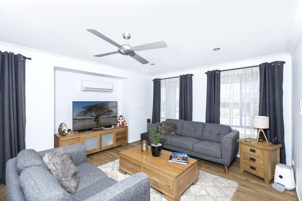 51 Floresta Crescent, Cameron Park NSW 2285, Cameron Park - Thumbnail 3