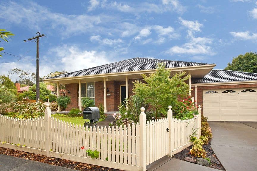 7 Mimosa Street, GLEN WAVERLEY VIC 3150, Glen Waverley - Image 1