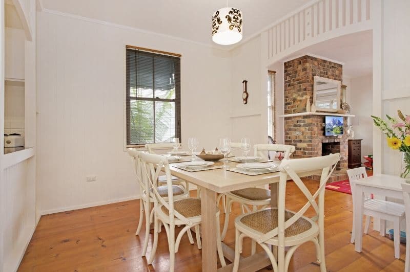 24 Carmel Street, BARDON QLD 4065, Bardon - Thumbnail 3