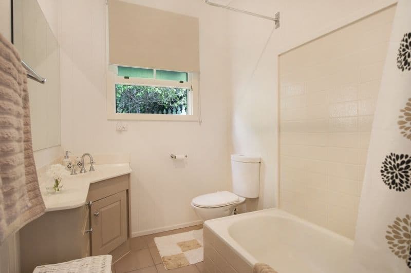 24 Carmel Street, BARDON QLD 4065, Bardon - Thumbnail 7