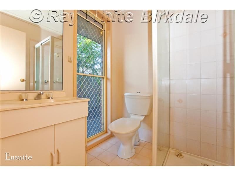 5 Finnegan Court, BIRKDALE QLD 4159, Birkdale - Thumbnail 8
