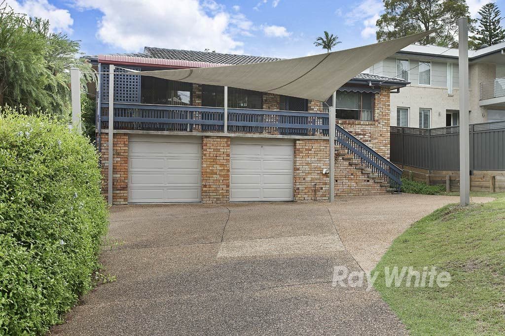 10 Roy Avenue, Bolton Point NSW 2283, Bolton Point - Image 1