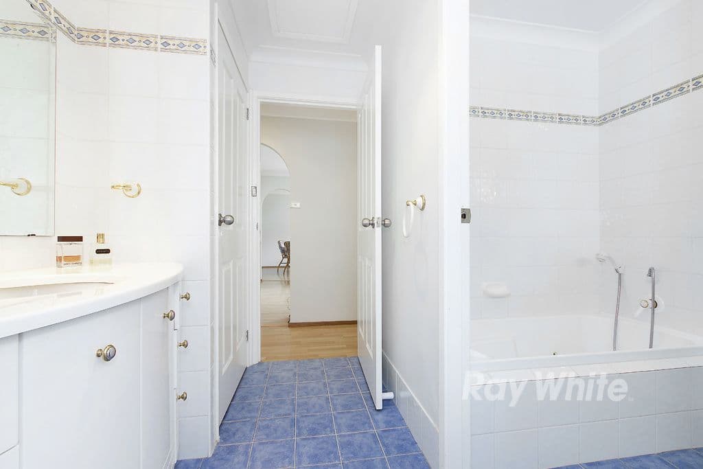 10 Roy Avenue, Bolton Point NSW 2283, Bolton Point - Thumbnail 8