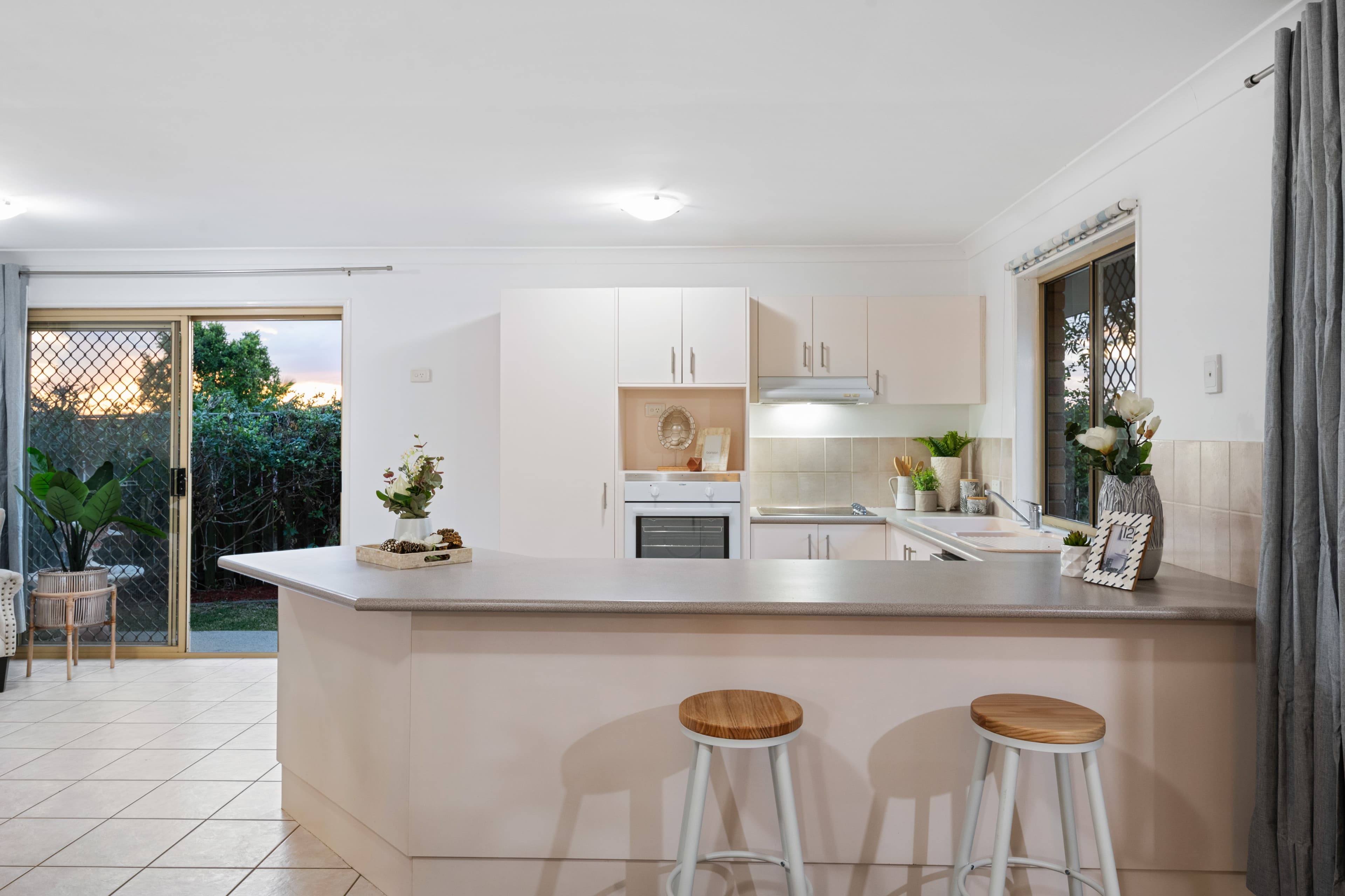 16 Lewis Place, Calamvale QLD 4116, Calamvale - Thumbnail 7