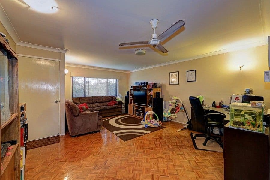 AVENELL HEIGHTS QLD 4670, Avenell Heights - Thumbnail 2