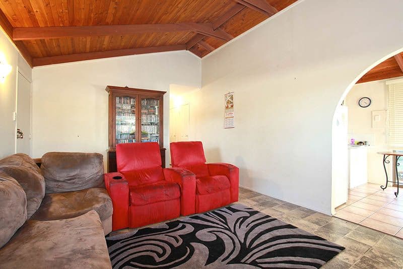 7 Short Street, LOGANLEA QLD 4131, Loganlea - Thumbnail 3