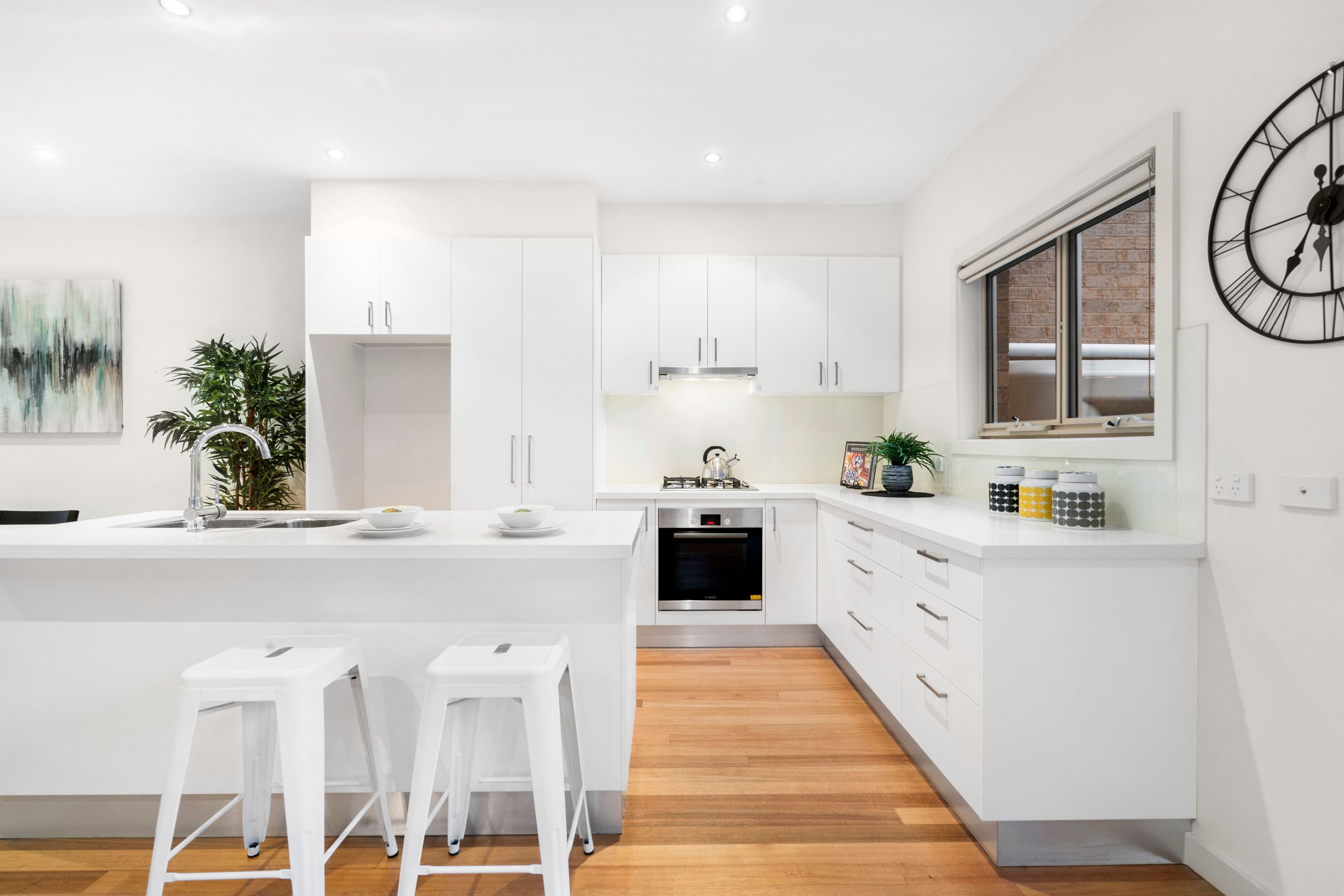 28 Devon Grove, Oakleigh VIC 3166, Oakleigh - Thumbnail 2