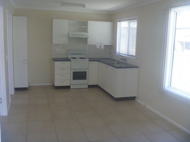 1 Diura Street, MAROOCHYDORE QLD 4558, Maroochydore - Thumbnail 3