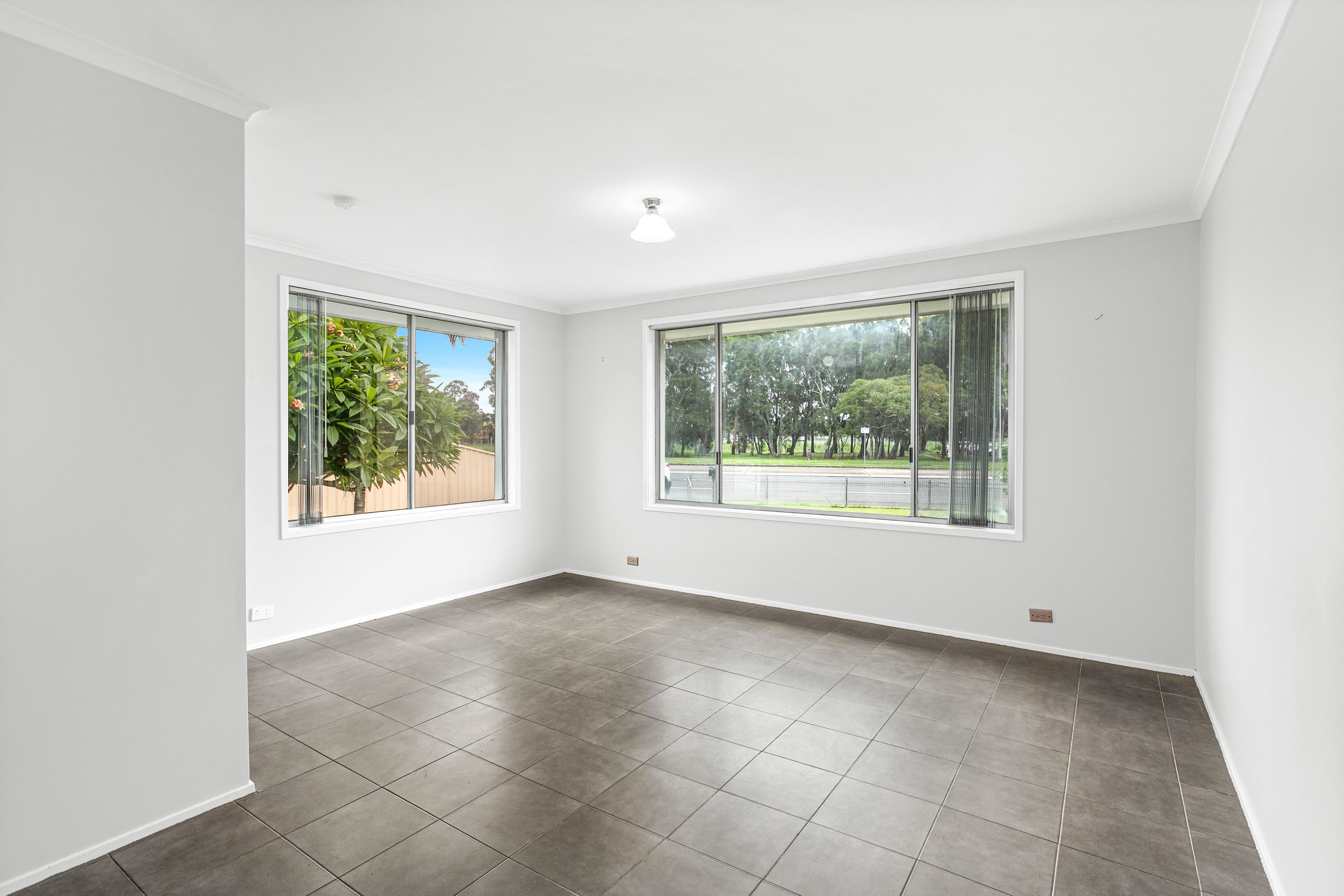 3 Lake Entrance Road, Warilla NSW 2528, Warilla - Thumbnail 3