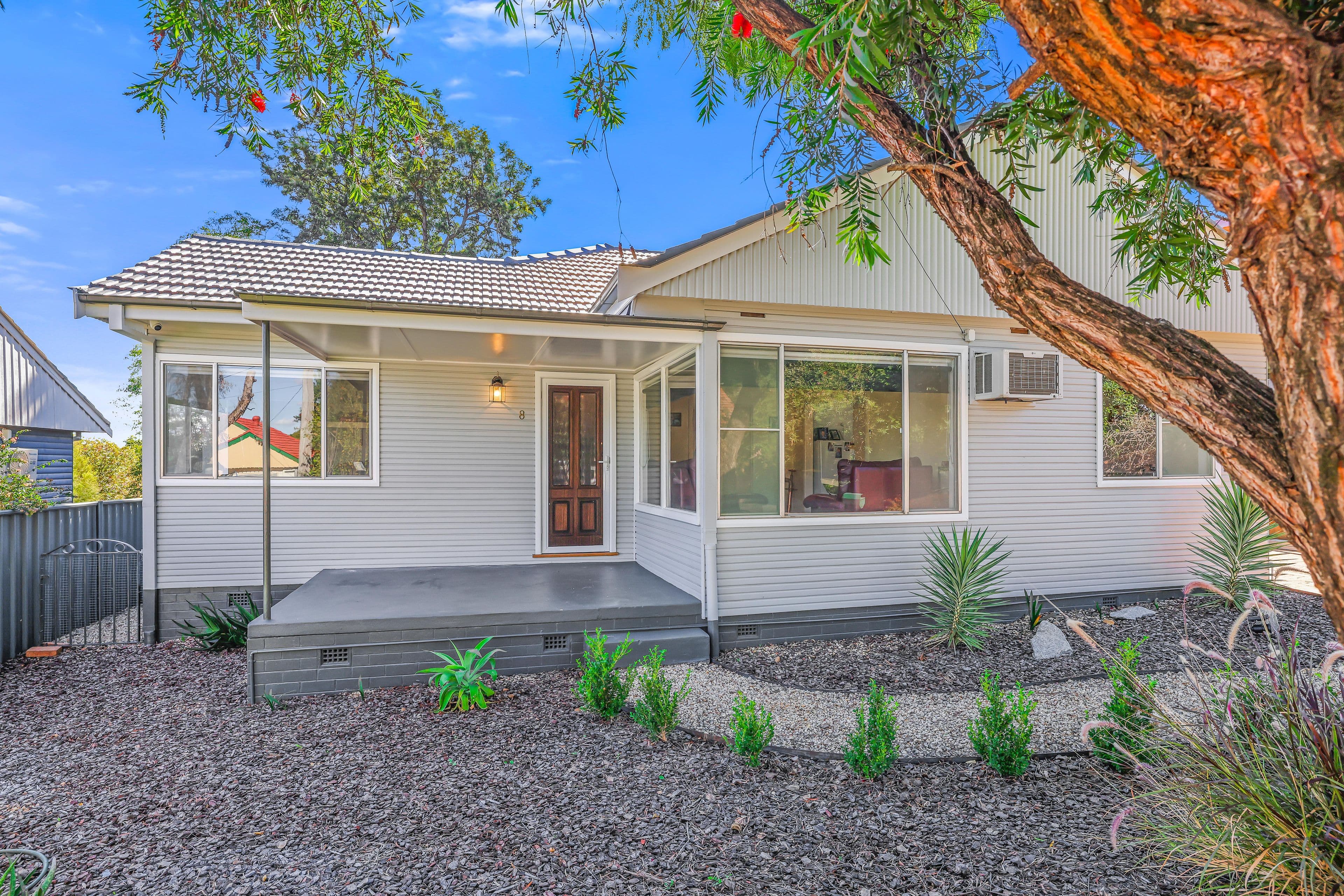 8 Indarra Street, Tamworth NSW 2340, Tamworth - Image 1