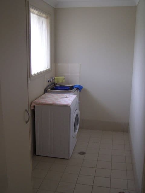 4 Covent Close, ORANGE NSW 2800, Orange - Thumbnail 3