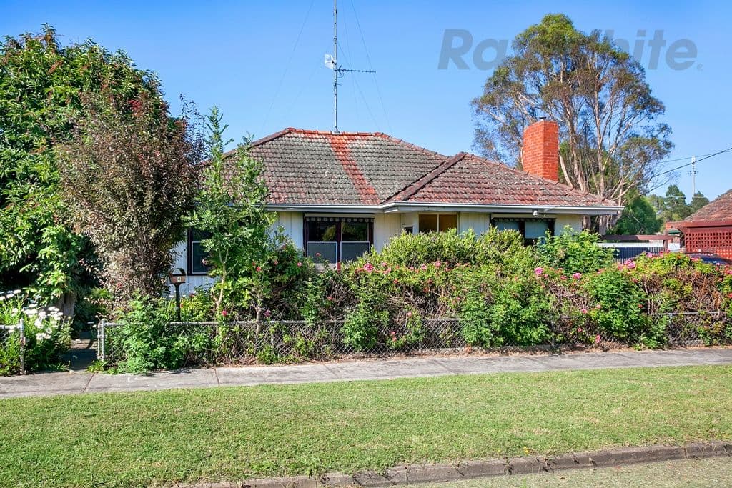 4 Callow Street, Golden Point VIC 3350, Golden Point - Image 1
