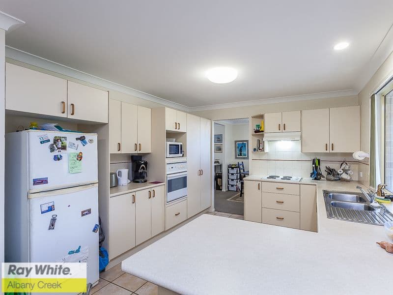 7 Tonnere Court, Eatons Hill QLD 4037, Eatons Hill - Thumbnail 2