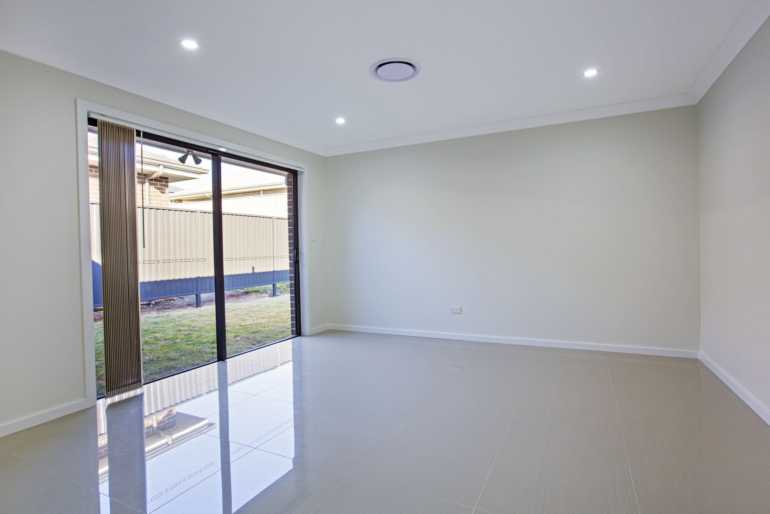 6 Thorpe Circuit, Oran Park - Thumbnail 5