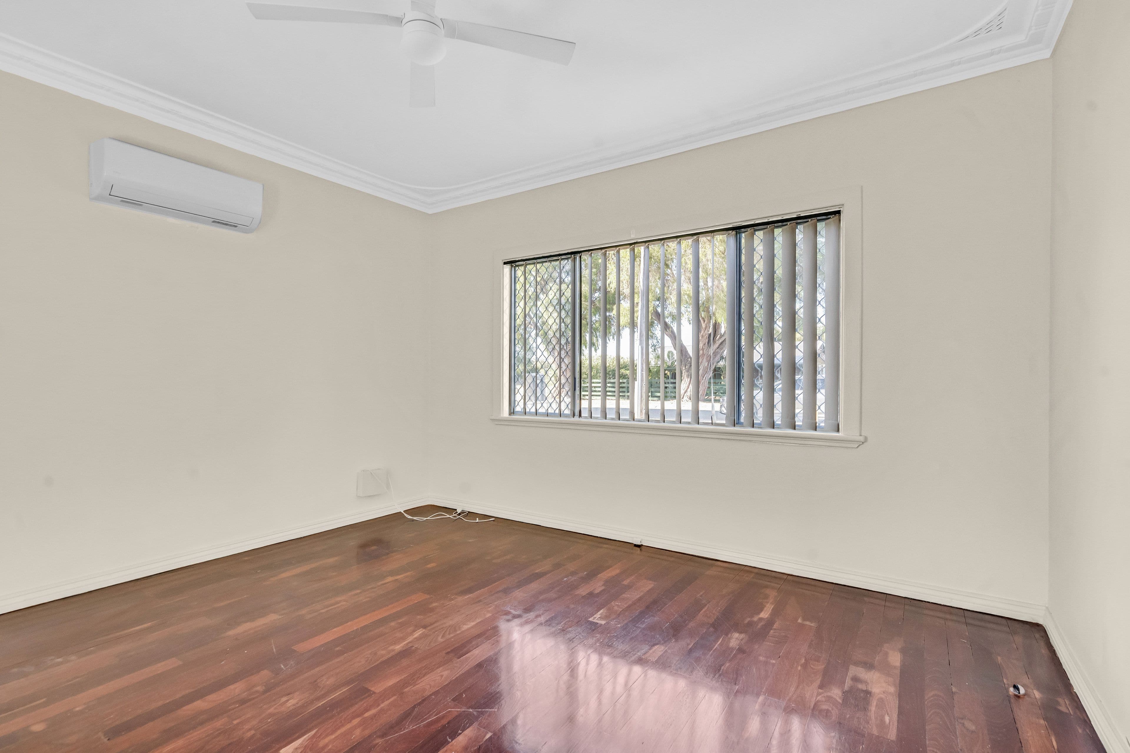 23 Morfitt Street, Mandurah WA 6210, Mandurah - Thumbnail 2