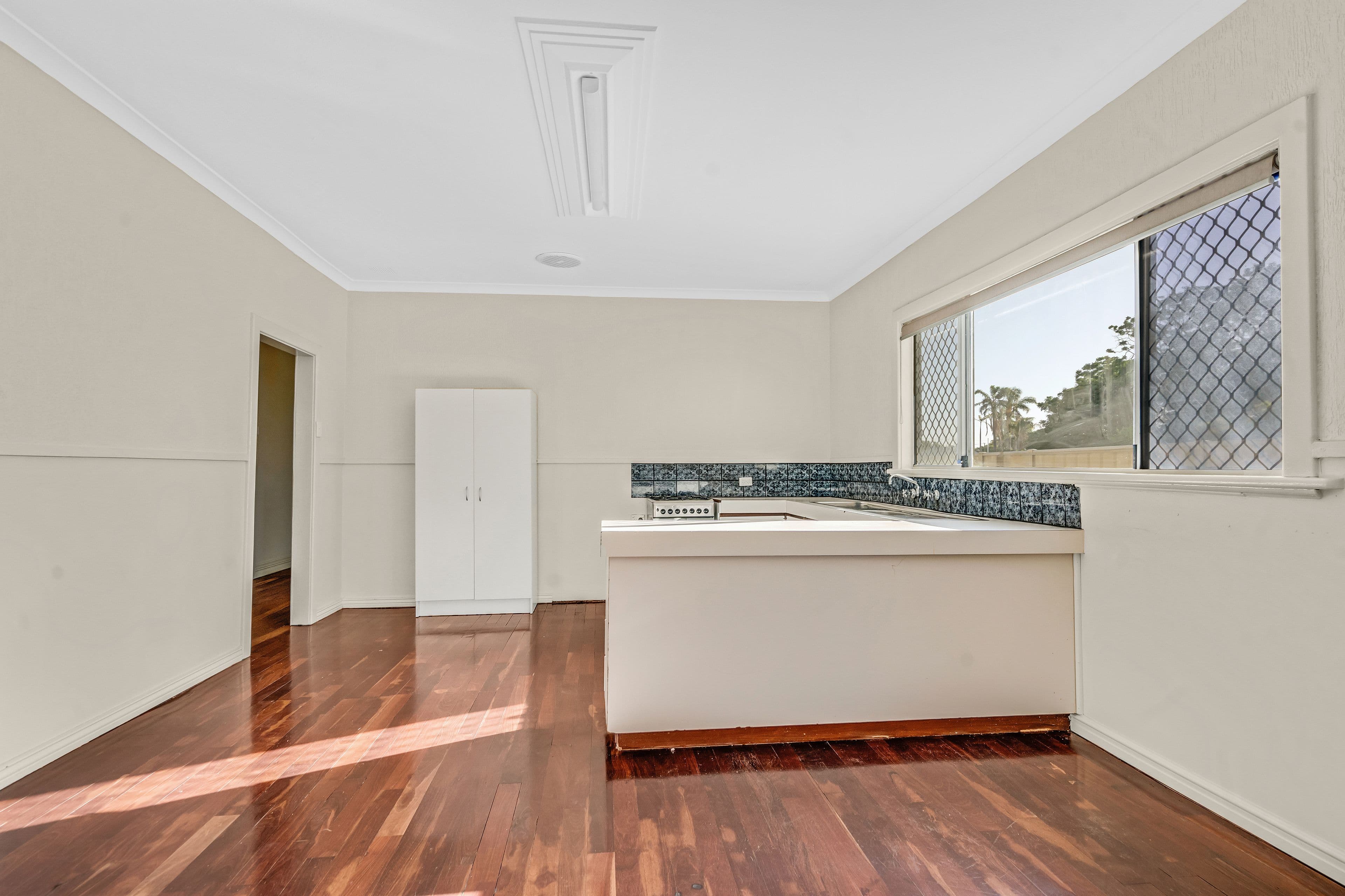 23 Morfitt Street, Mandurah WA 6210, Mandurah - Thumbnail 3