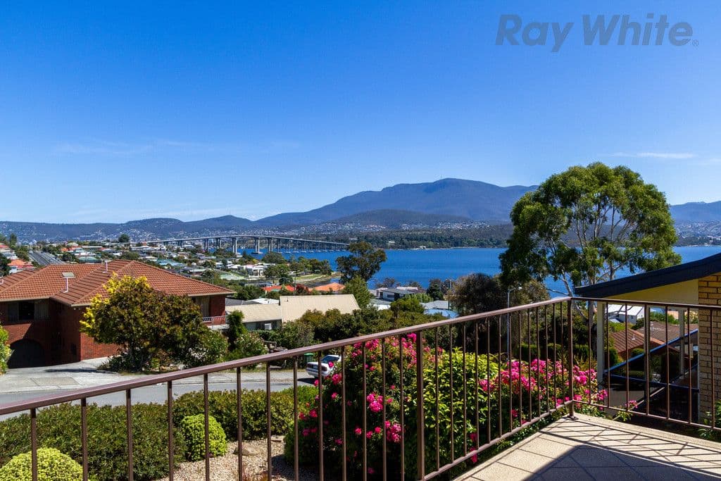 4 Swinton Place, Rose Bay TAS 7015, Rose Bay - Thumbnail 4
