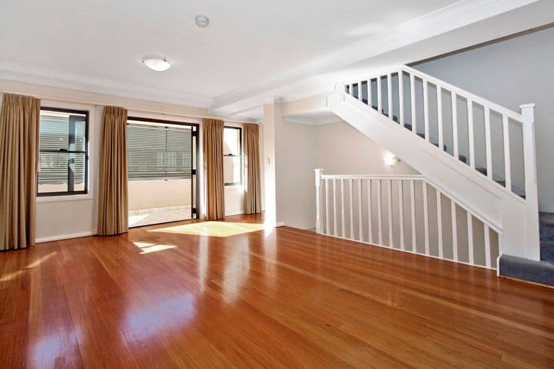 9 Sawyer Crescent, LANE COVE NSW 2066, Lane Cove North - Thumbnail 3