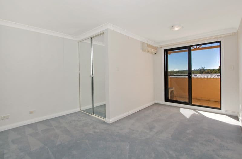 9 Sawyer Crescent, LANE COVE NSW 2066, Lane Cove North - Thumbnail 6