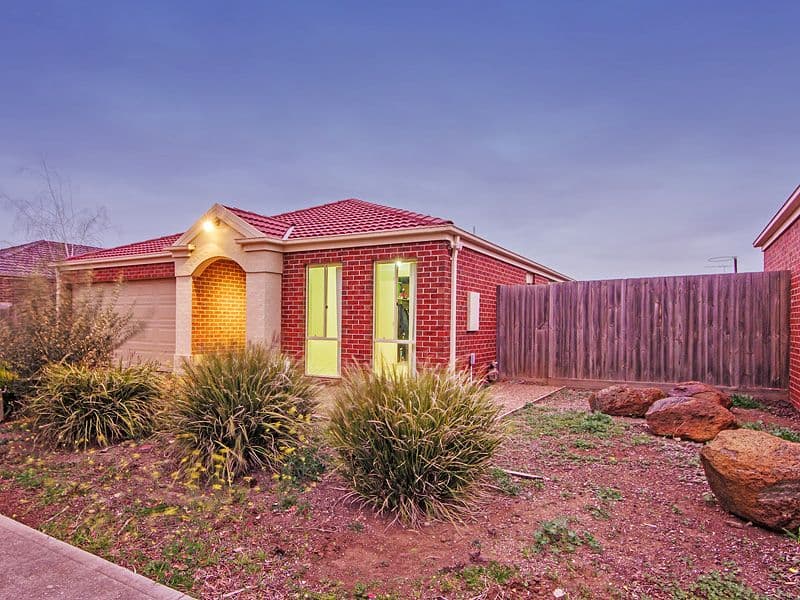 37 Vanderbilt Drive, Truganina VIC 3029, Truganina - Thumbnail 2
