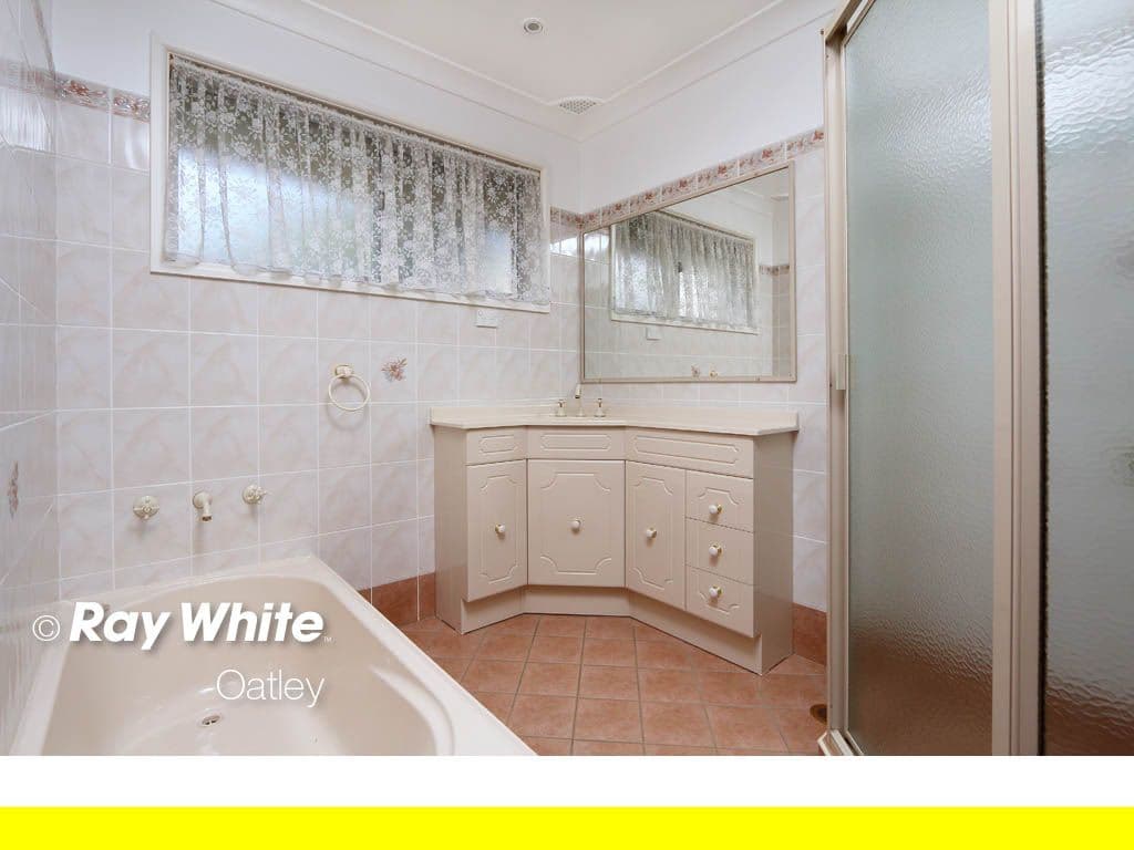22 Llewellyn Street, OATLEY NSW 2223, Oatley - Thumbnail 6