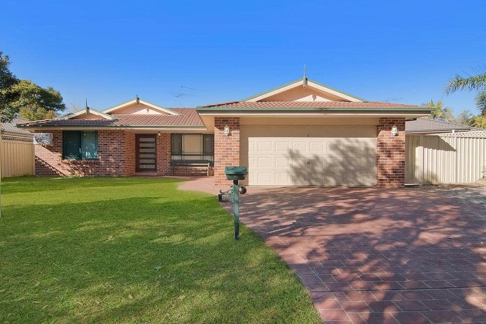 29 Ponytail Drive, Stanhope Gardens - Image 1