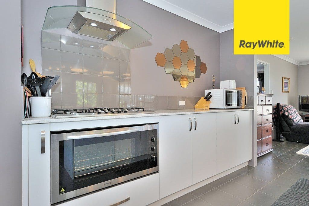 10 Doochary Street, Bullsbrook WA 6084, Bullsbrook - Thumbnail 3