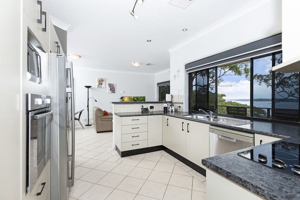 83 Lakeview Road, Wangi Wangi NSW 2267, Wangi Wangi - Thumbnail 2
