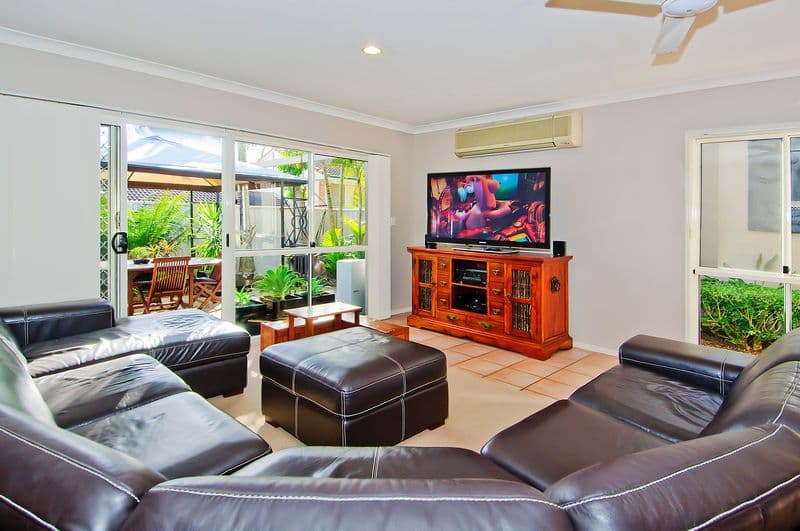 7 Siena Place, COOMBABAH QLD 4216, Coombabah - Thumbnail 3
