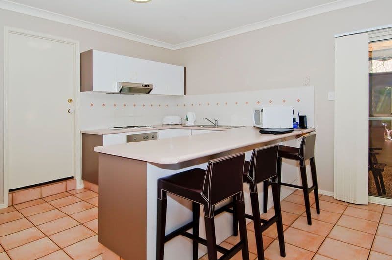 7 Siena Place, COOMBABAH QLD 4216, Coombabah - Thumbnail 6