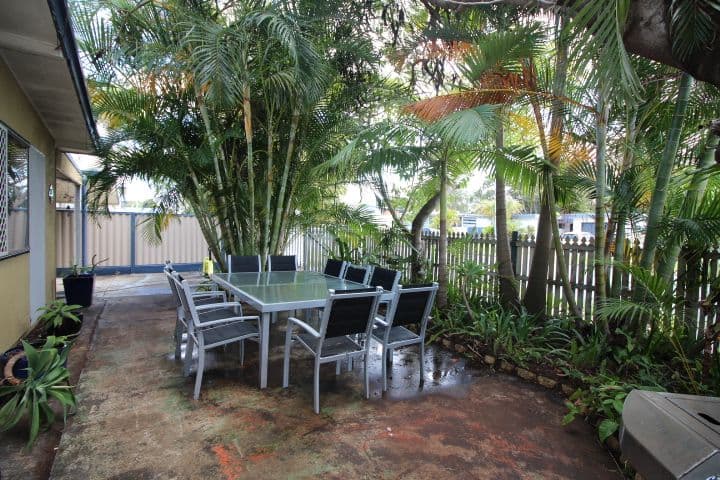 30 Coombabah Road, Biggera Waters QLD 4216, Biggera Waters - Thumbnail 3