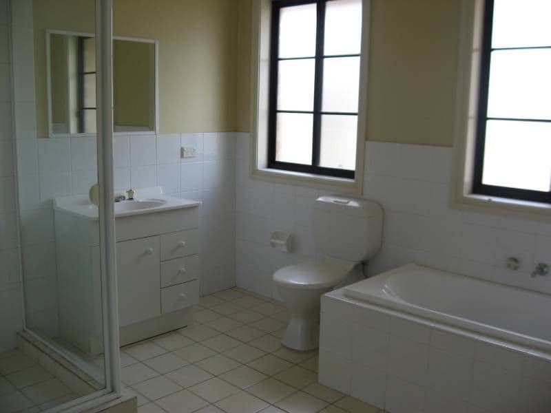  21-23 Oxford Street, SMITHFIELD NSW 2164, Smithfield - Thumbnail 4