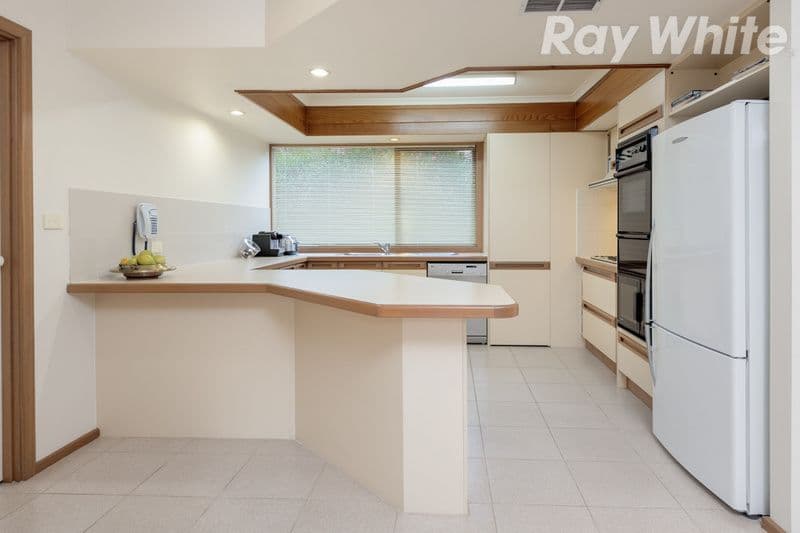 16 Ilias Court, Bundoora VIC 3083, Bundoora - Thumbnail 4